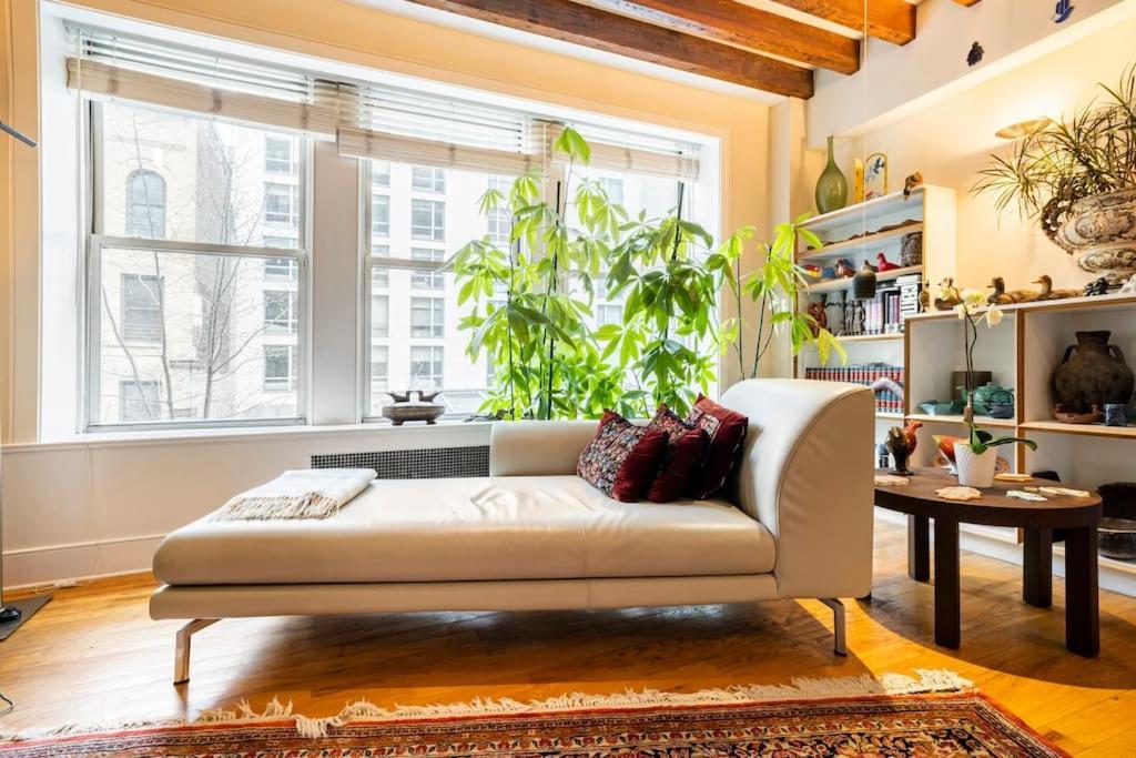 Private Bath In Perfect Chelsea Loft Nyc