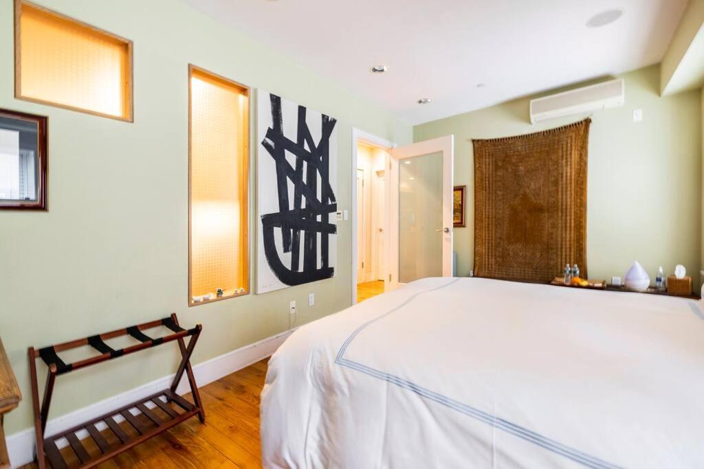 Private Bath In Perfect Chelsea Loft Nyc